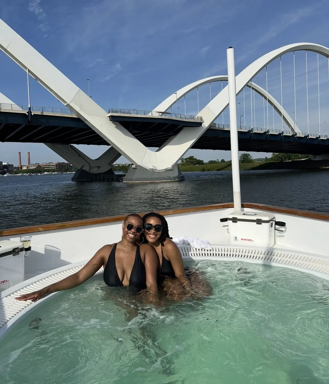 DC Hot Tub Boats (Sea the City), Washington